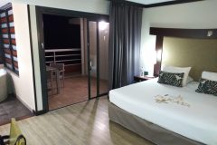 1b.-Tahiti-Pearl-Beach-Resort-Spa-1-1-scaled