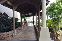 2a.-Tahiti-Pearl-Beach-Resort-Spa-12-scaled
